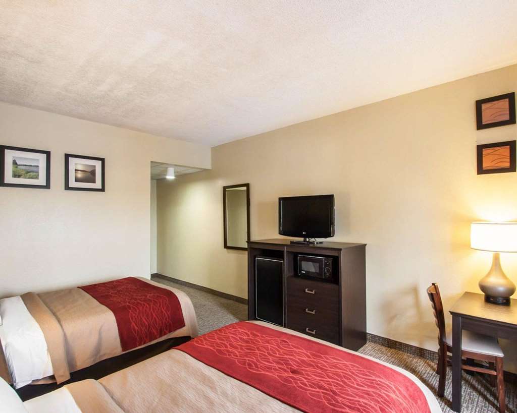 Quality Inn Hayti North - photo 14
