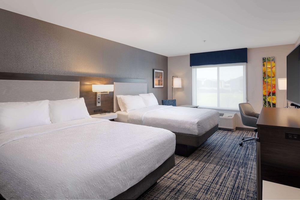 Hampton Inn & Suites Manteca - photo 29