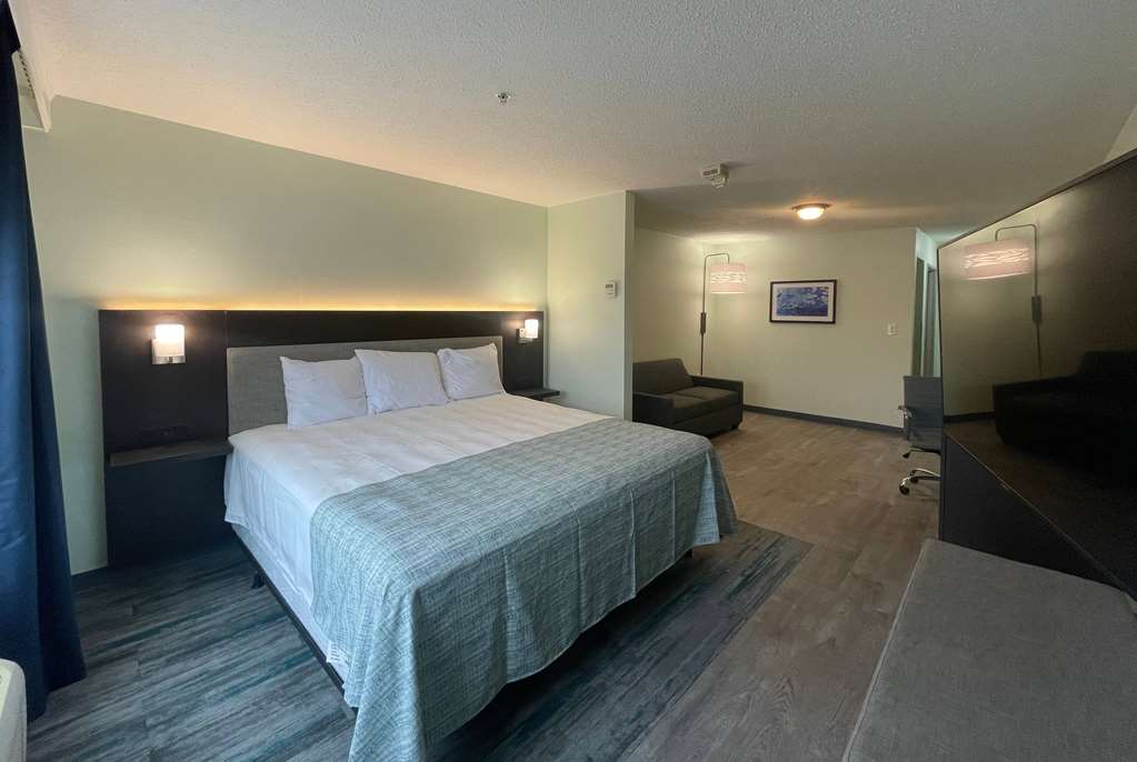 Wingate by Wyndham Waldorf Washington DC Area - photo 16