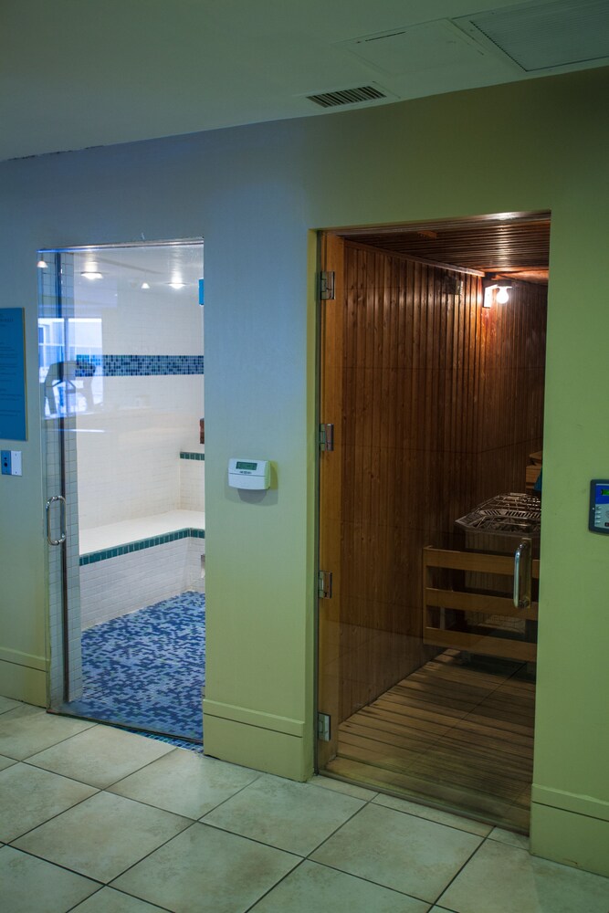 Ala Moana Hotel by AirPads - photo 26
