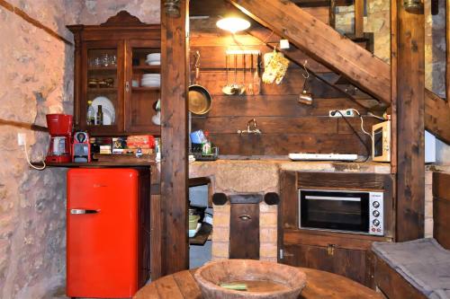 Small Stone Maisonette 1 in Delphi, Greece