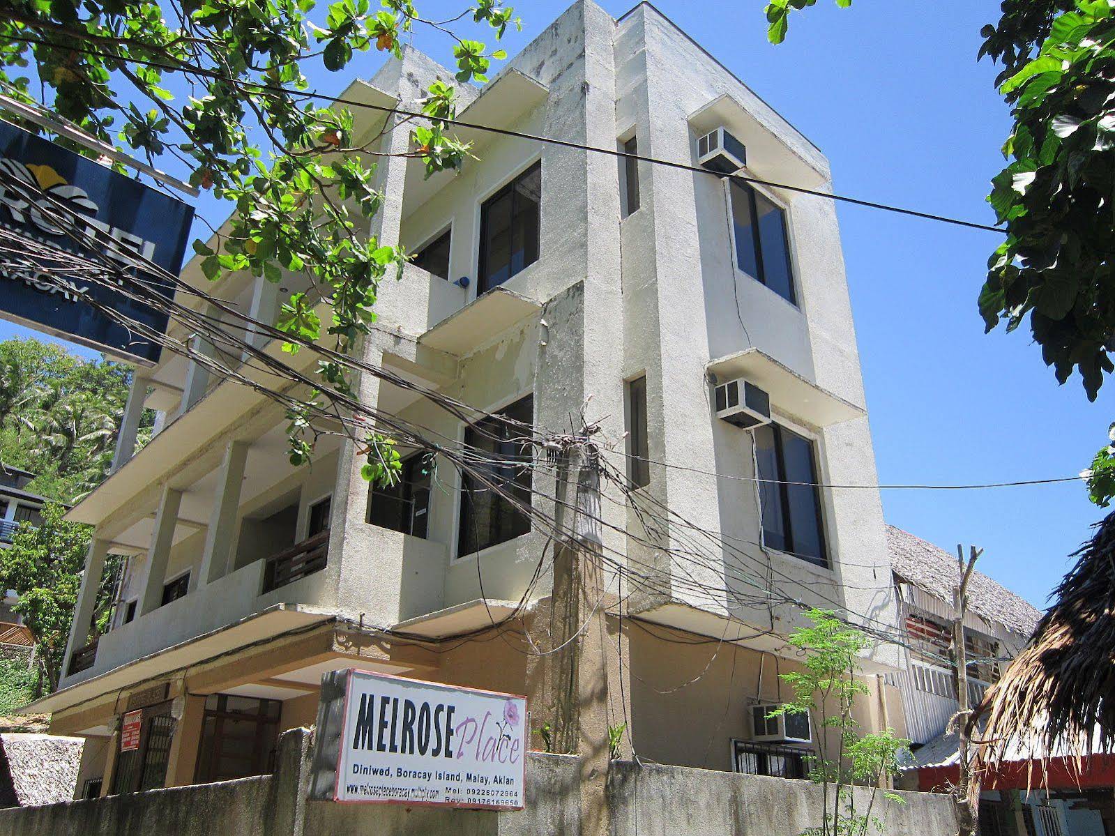Melrose Place - carbon neutral hotel in Yapak