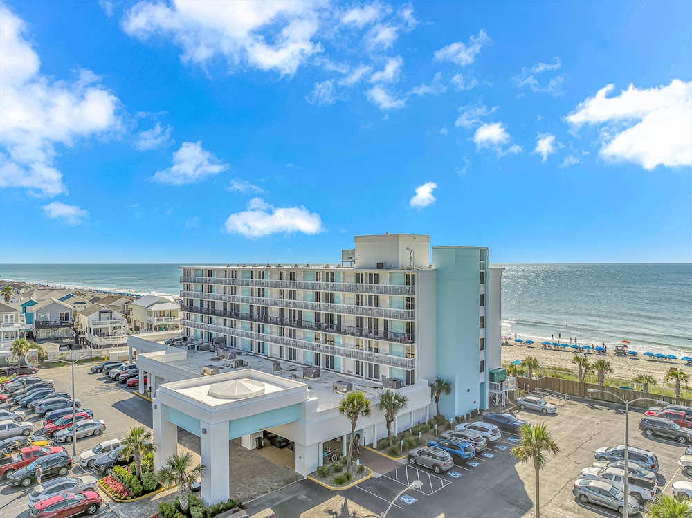 Holiday Inn Resort Oceanfront at Surfside Beach by IHG - carbon neutral hotel in Surfside Beach