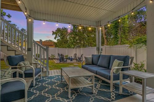 Charming Beach House Short Walk To Beach — 4-Star Luxury Hotel in Myrtle Beach, United States