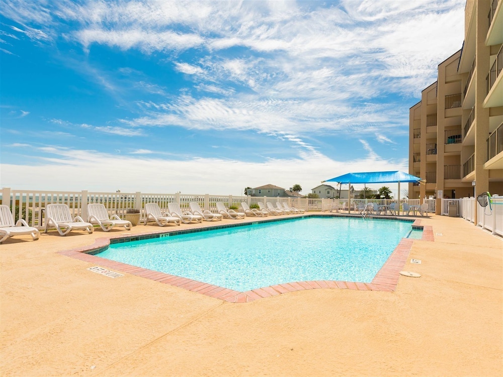Laguna Reef 308 Beautiful Bay View by Ryson Vacation Rentals — 4-Star Luxury Hotel in Rockport, United States