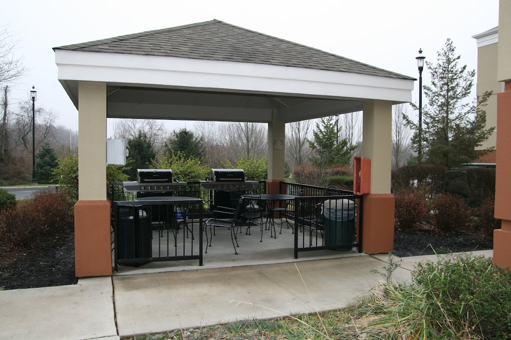 Candlewood Suites Bordentown Trenton by IHG - photo 48