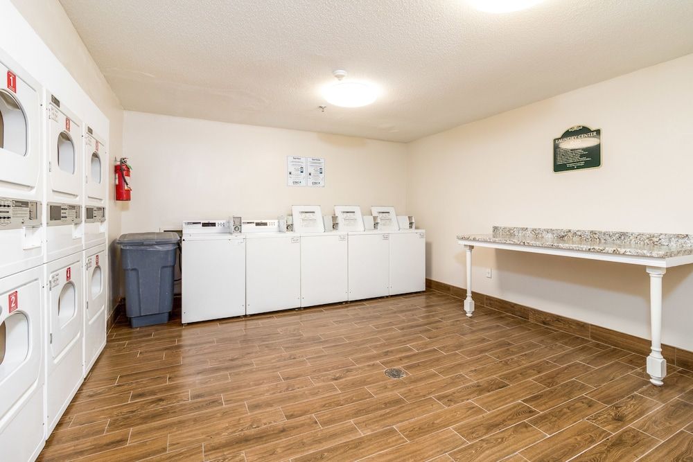 Siegel Select Bartlett Extended Stay in Tennessee - photo 4