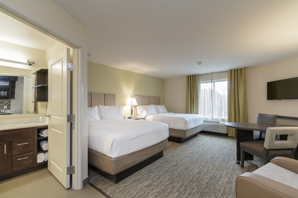 Candlewood Suites Mishawaka North by IHG - photo 7