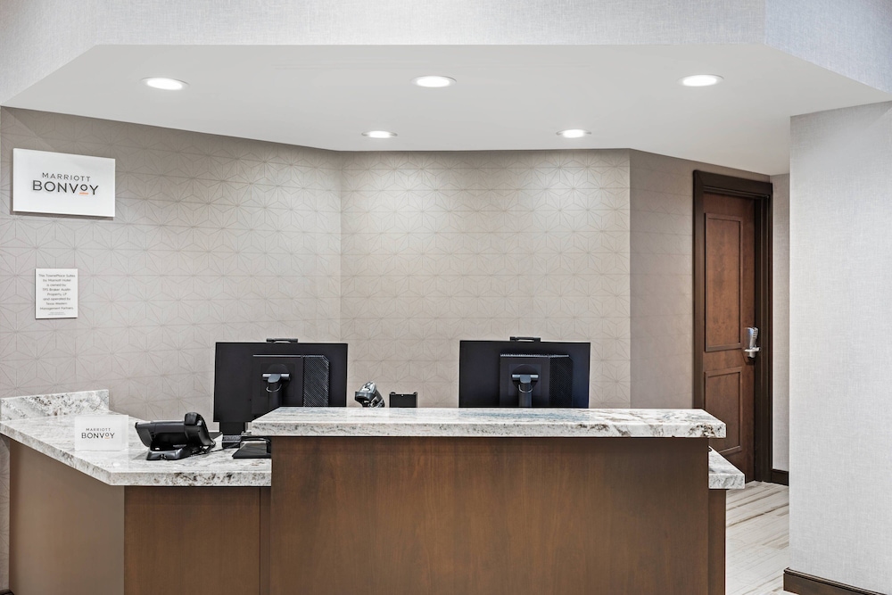 TownePlace Suites by Marriott Austin Northwest The Domain Area - photo 4