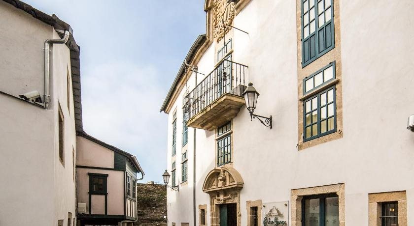 Hotel Monumento Pazo de Orbán — 4-Star Luxury Hotel in Lugo, Spain