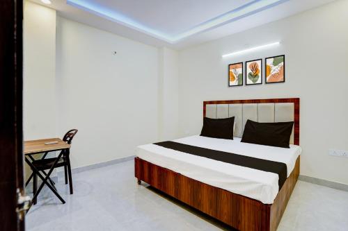 Hotel O Sky Homes - last minute hotel in Noida