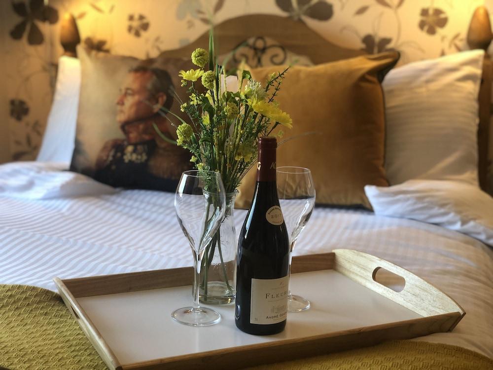 Picturesque Village House — 4-Star Luxury Hotel in Irvinestown, United Kingdom