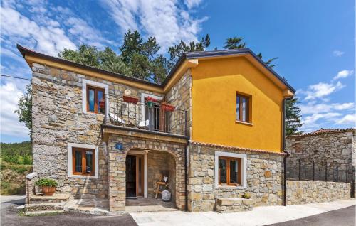 2 Bedroom Awesome Home In Zarecje — 4-Star Luxury Hotel in Pazin, Croatia
