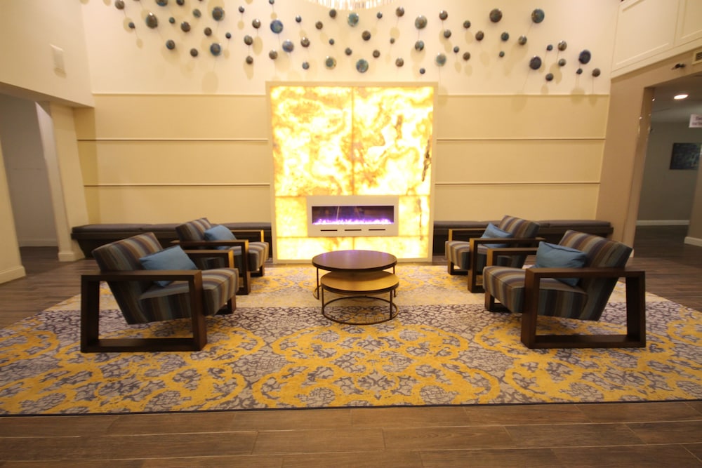 Holiday Inn Express Janesville I 90 & US Hwy 14 by IHG - photo 40