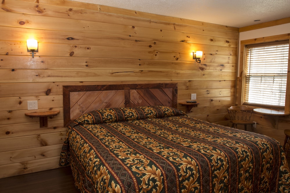 King Hendrick Motel - photo 17