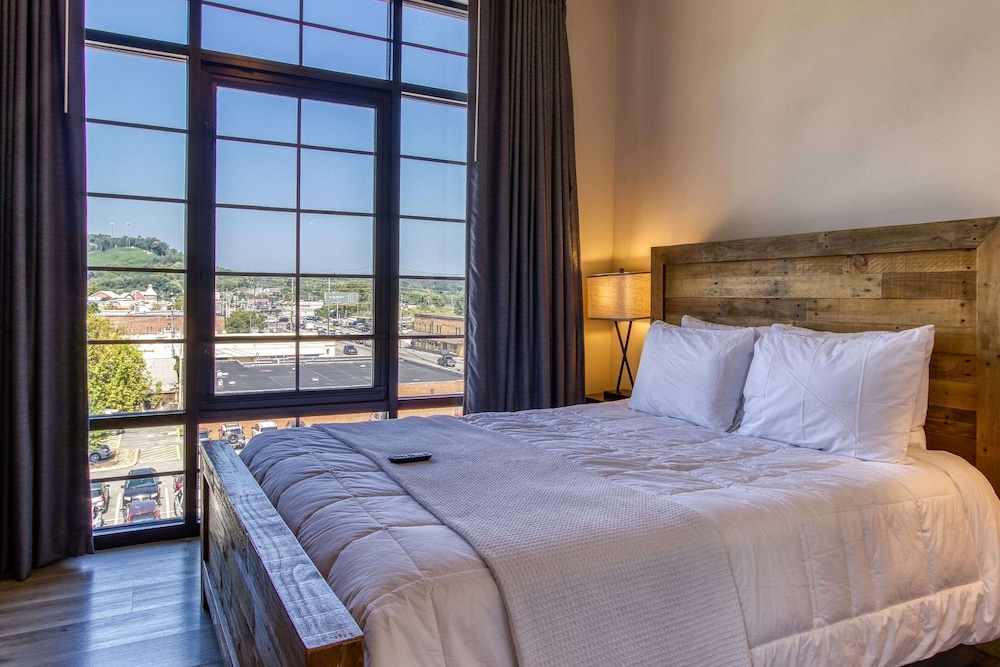The Historic Central Hotel a New Hotel Collection Property - photo 14