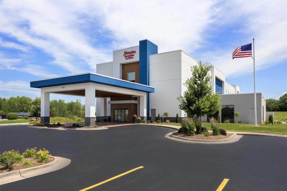 Hampton Inn & Suites Moline Quad City Int’l Aprt in Moline, United States