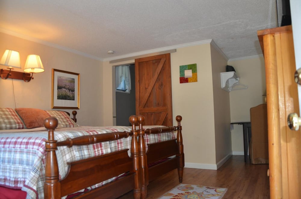 Cornwall Inn and Lodge - photo 28