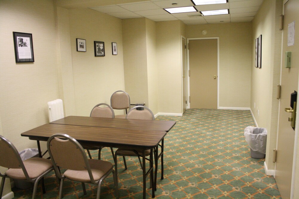 The Hotel Wolcott - photo 68