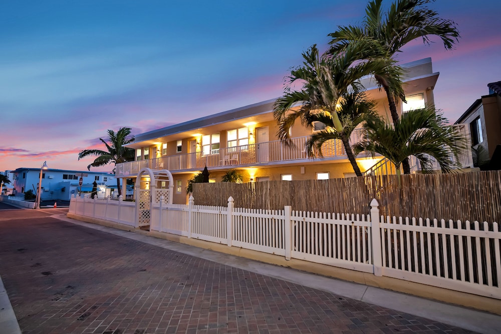 Laguna Blu Beach - photo 102
