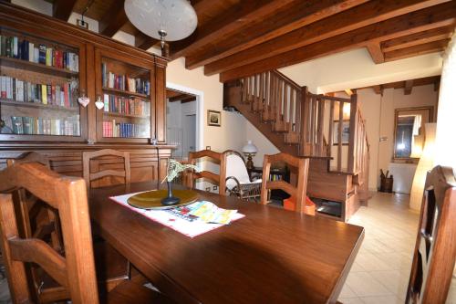 Attico in Centro Storico Con Wifi E Posto Auto Privato Cir Vda Aosta 0267 — 4-Star Luxury Hotel in Aosta, Italy
