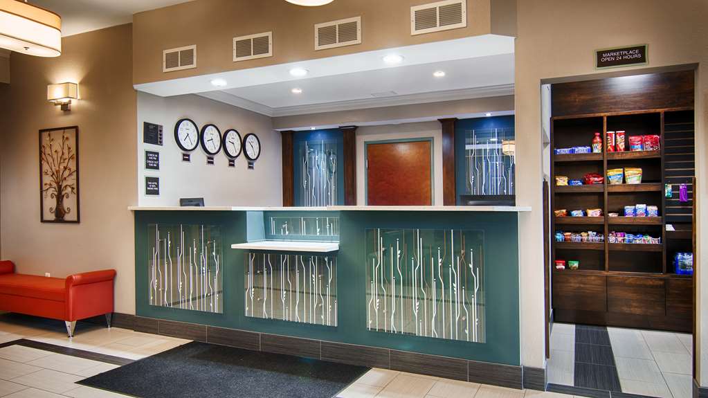 Best Western Elkhart Inn & Suites - photo 2