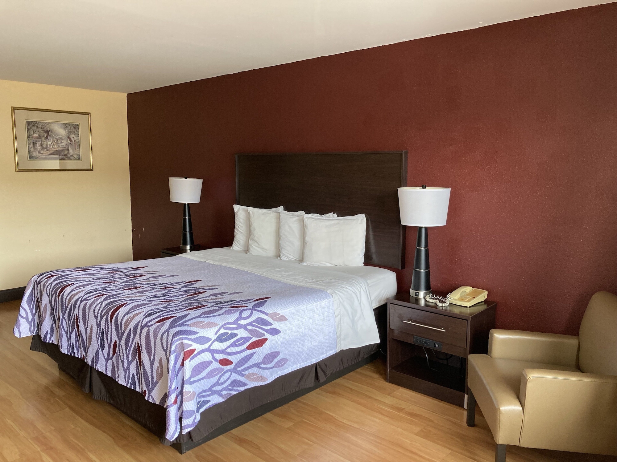 Red Roof Inn & Suites Cleveland TN - photo 21