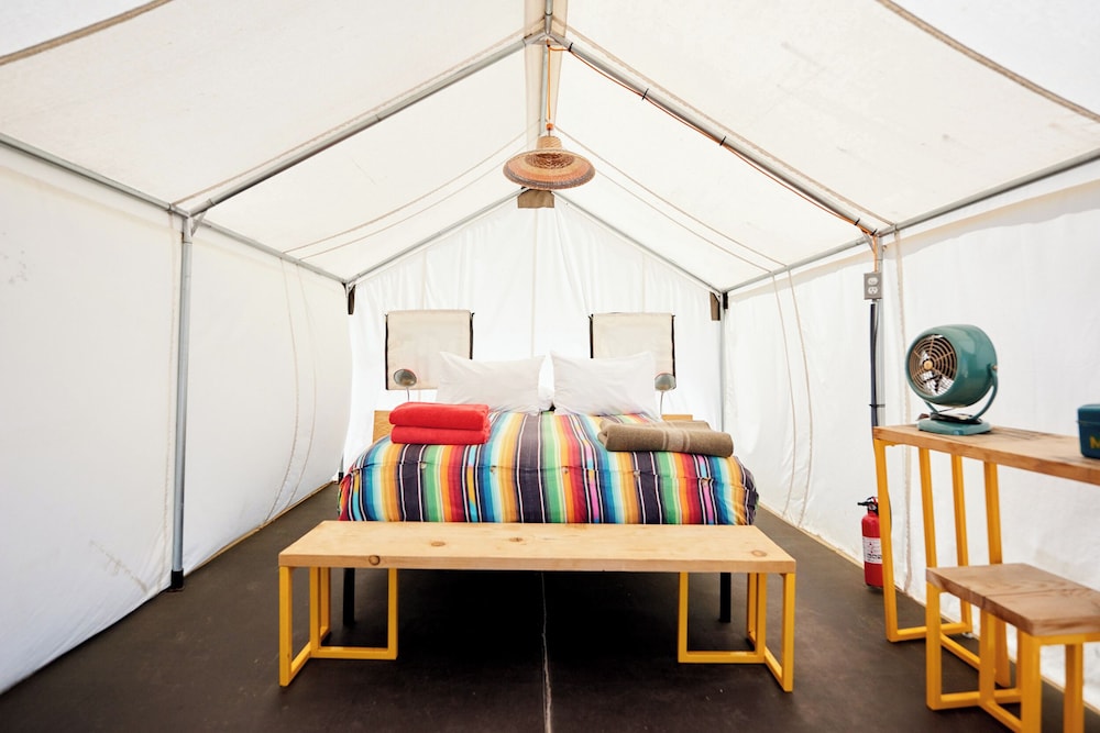 El Cosmico - photo 4