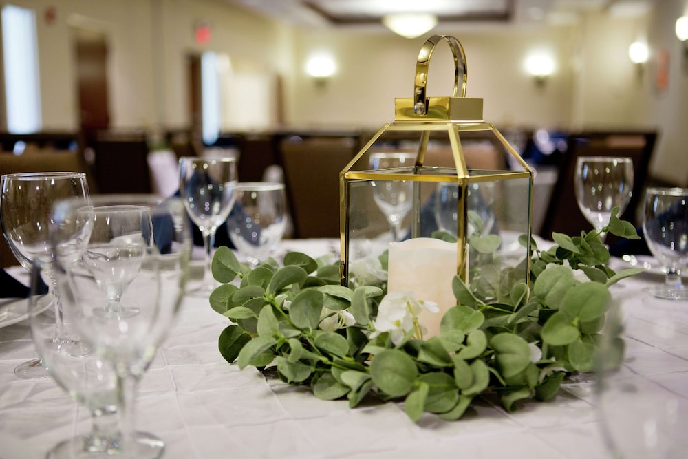 Hilton Garden Inn Winchester - photo 55