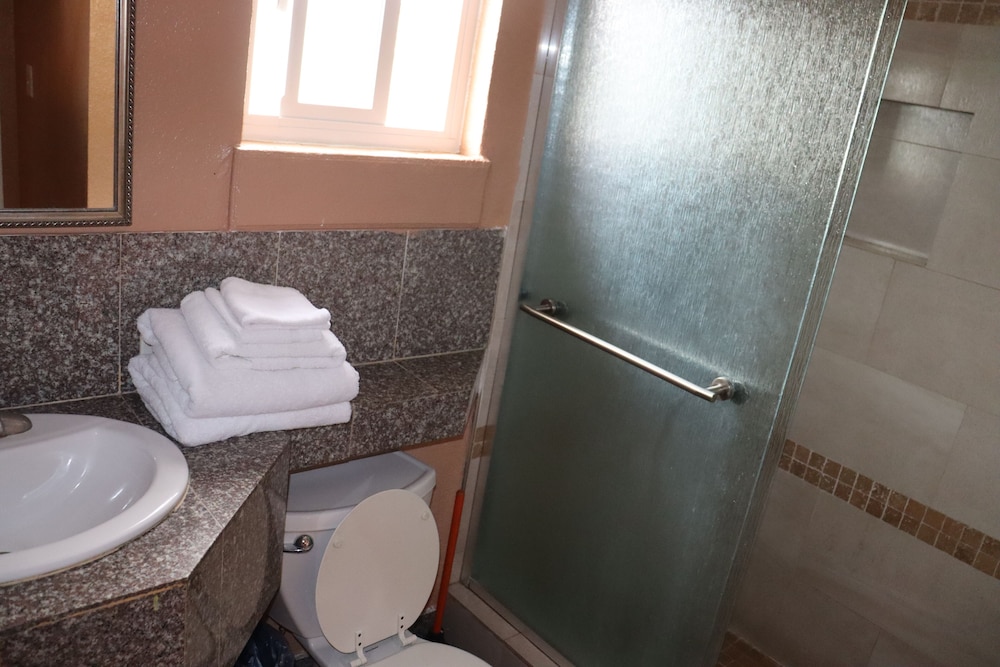 Value Inn - photo 10