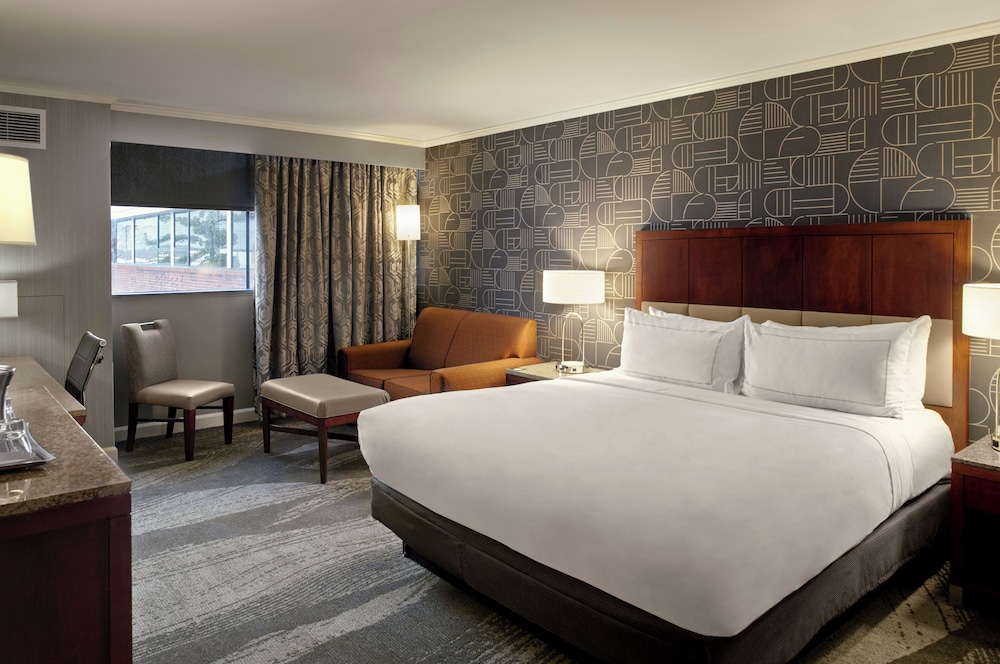 DoubleTree by Hilton Akron Fairlawn - photo 7