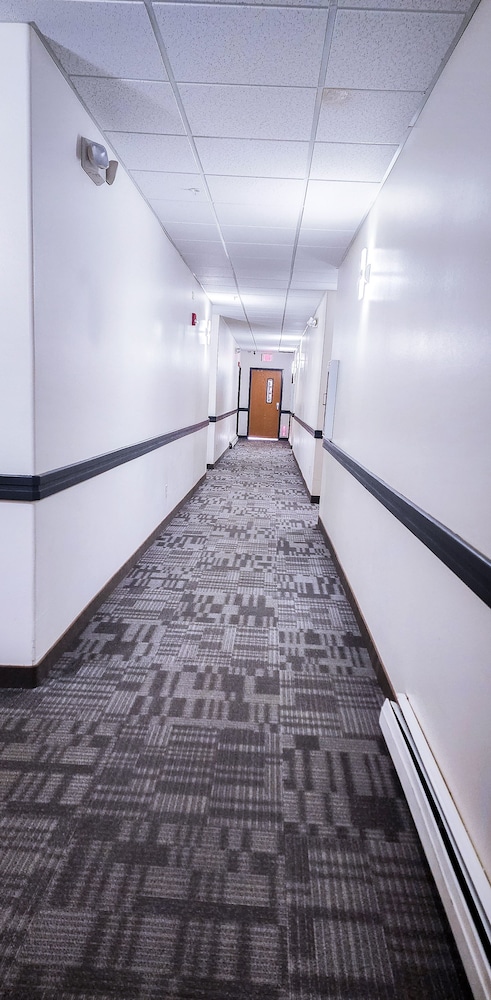 Helena Inn Airport - photo 15