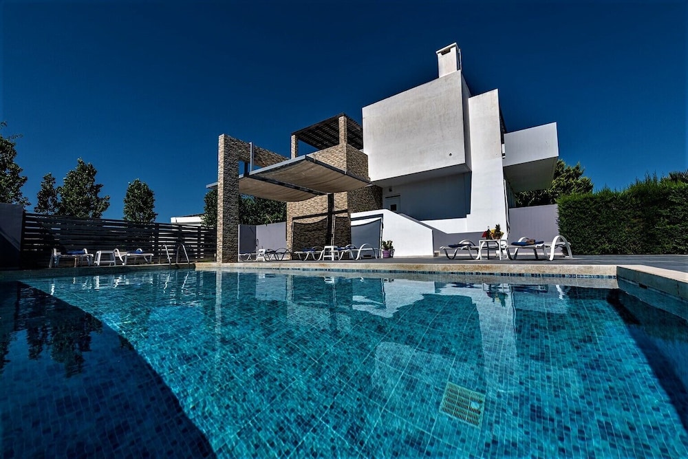 Xenos Villa 1 — 4-Star Luxury Hotel in Kos, Greece