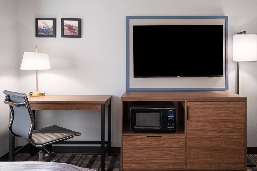AmericInn by Wyndham Beaver Dam - photo 20