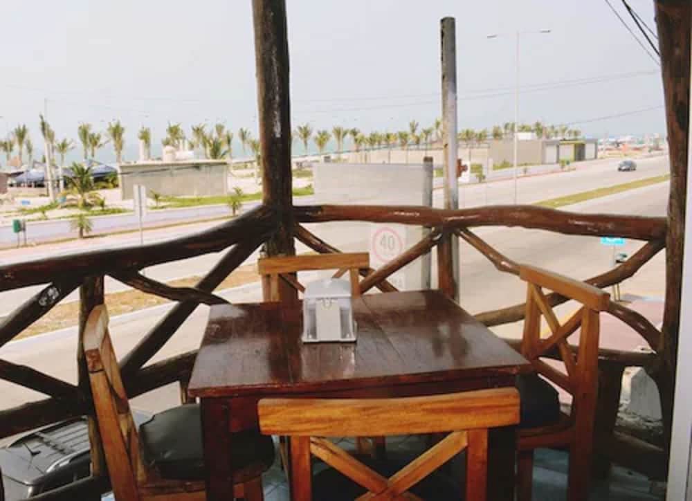 Azul Hotel & Restaurante in Ciudad Del Carmen, Mexico