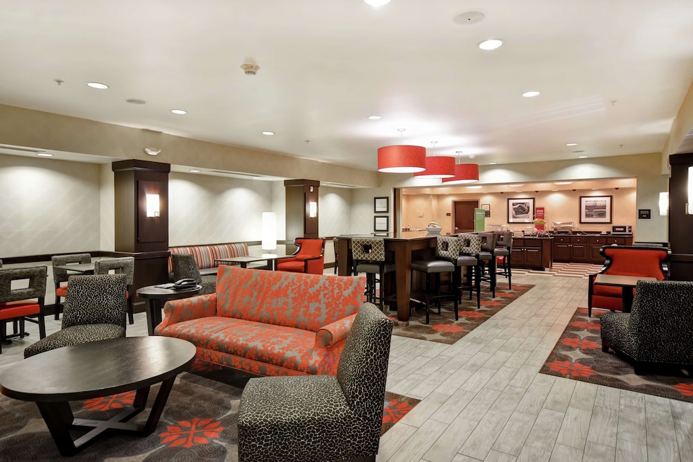 Hampton Inn Middletown - photo 6