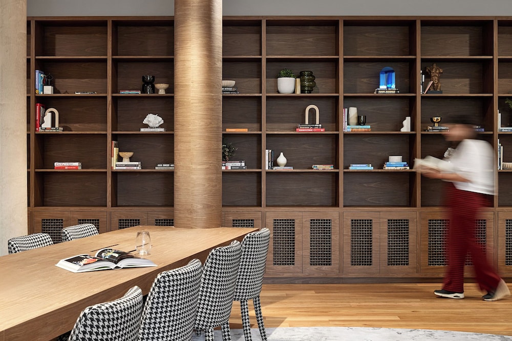 Caulfield Apartments by Urban Rest — 4-Star Luxury Hotel in Melbourne, Australia