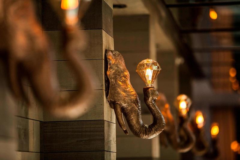 מזון ומשקאות