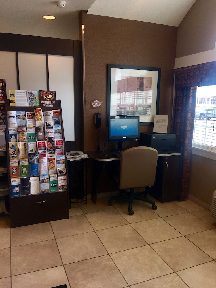 Microtel Inn And Suites Minot - photo 25