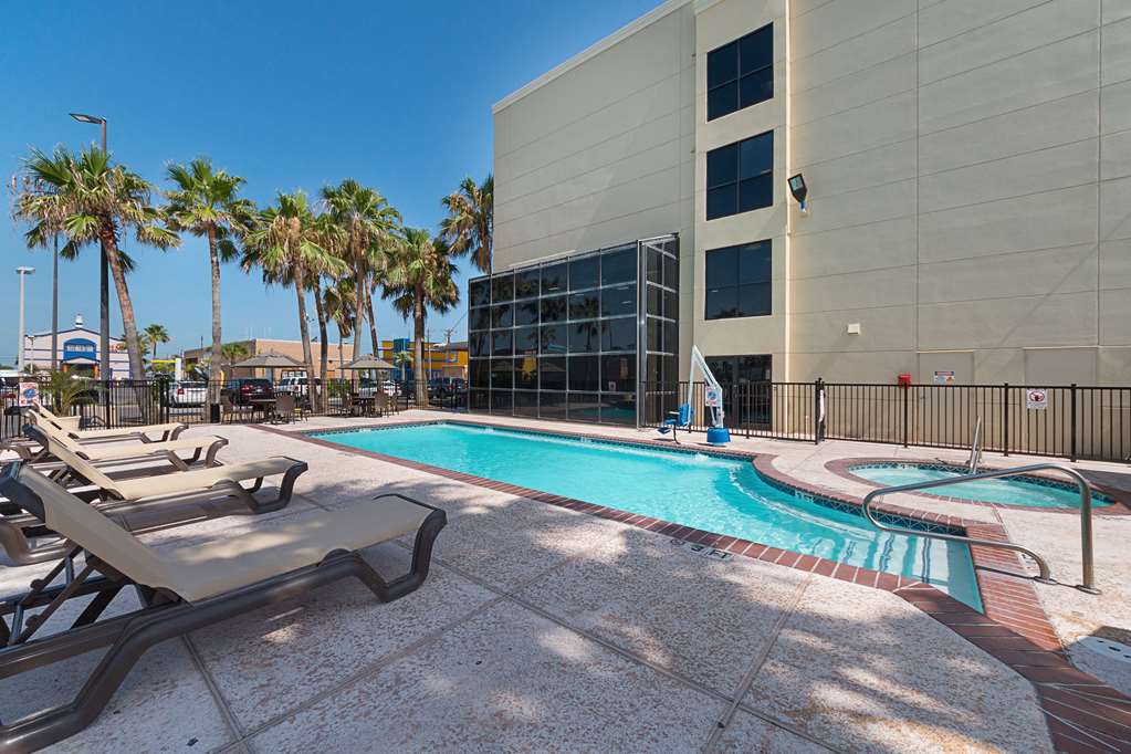 Comfort Suites Beachside - photo 36