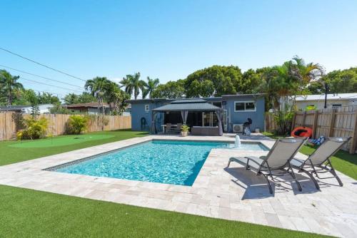 Wileys Paradise Three Bedroom Two Bath plus Office and Heated Pool — 4-Star Luxury Hotel in Hollywood, United States