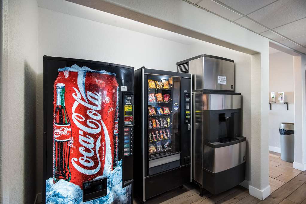 Quality Inn & Suites Pueblo West - photo 46