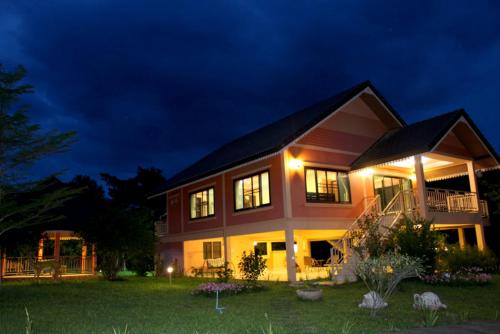 Maya Valley - carbon neutral hotel in Pak Chong
