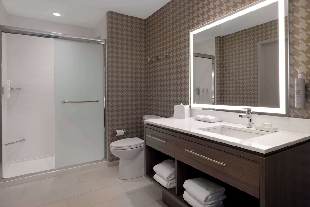 Home2 Suites by Hilton Bristol - photo 26