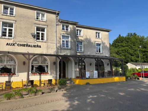 Petite Chatelaine — hotel in Herbeumont