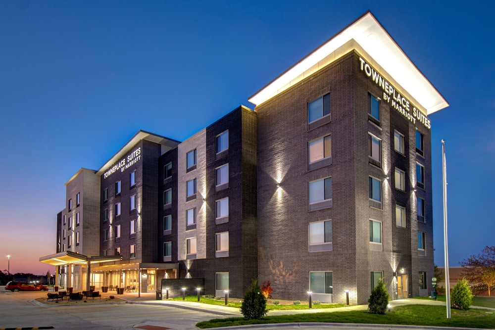 TownePlace Suites by Marriott Cincinnati Airport South - photo 34