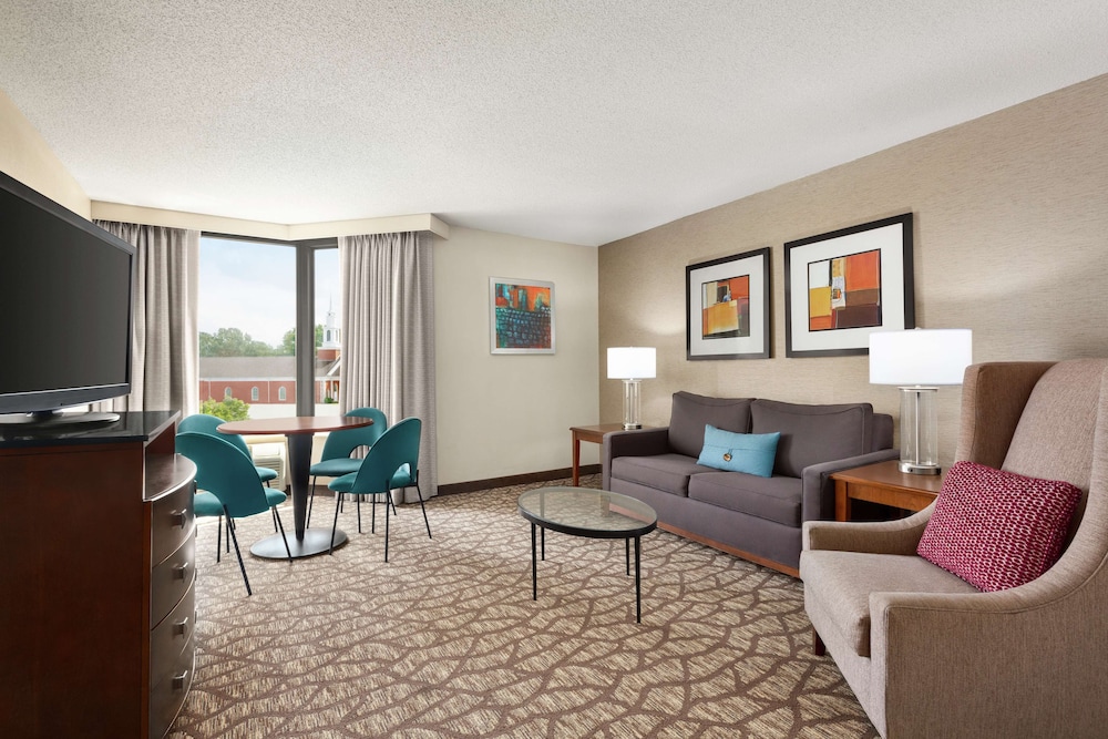 DoubleTree by Hilton Hotel Jackson - photo 16