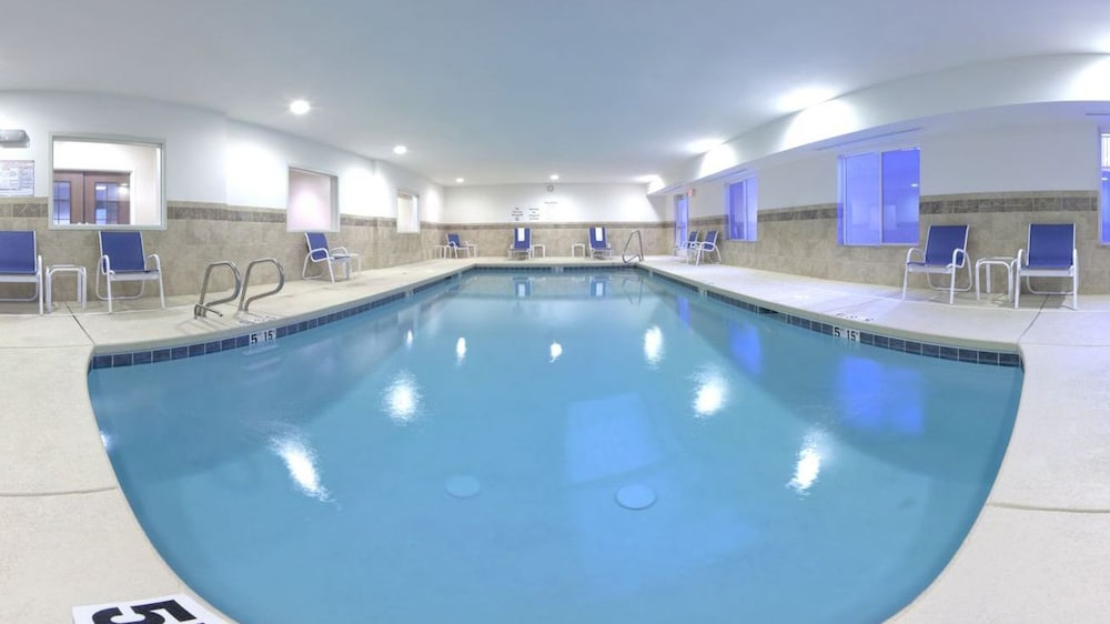 Holiday Inn Express Hotel & Suites Albuquerque Airport by IHG - photo 14