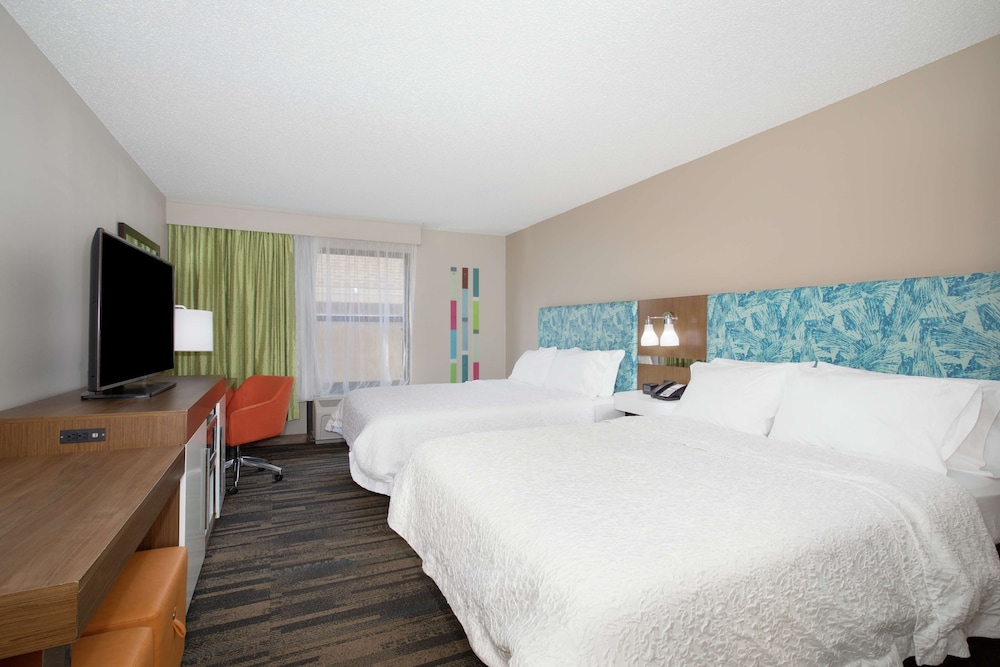Hampton Inn & Suites Kansas City Merriam - photo 14