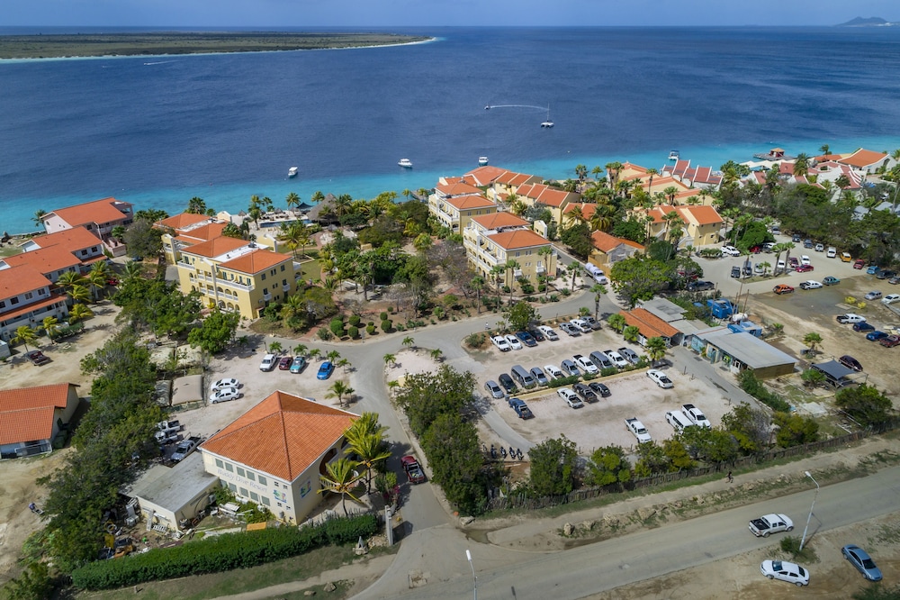 Buddy Dive Resort — Kralendijk